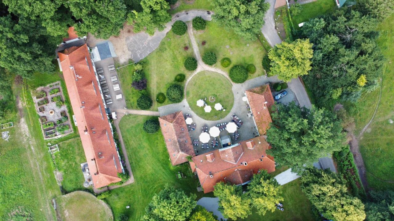 Jagdschloss Friedrichsmoor 纽斯塔德勒维 外观 照片